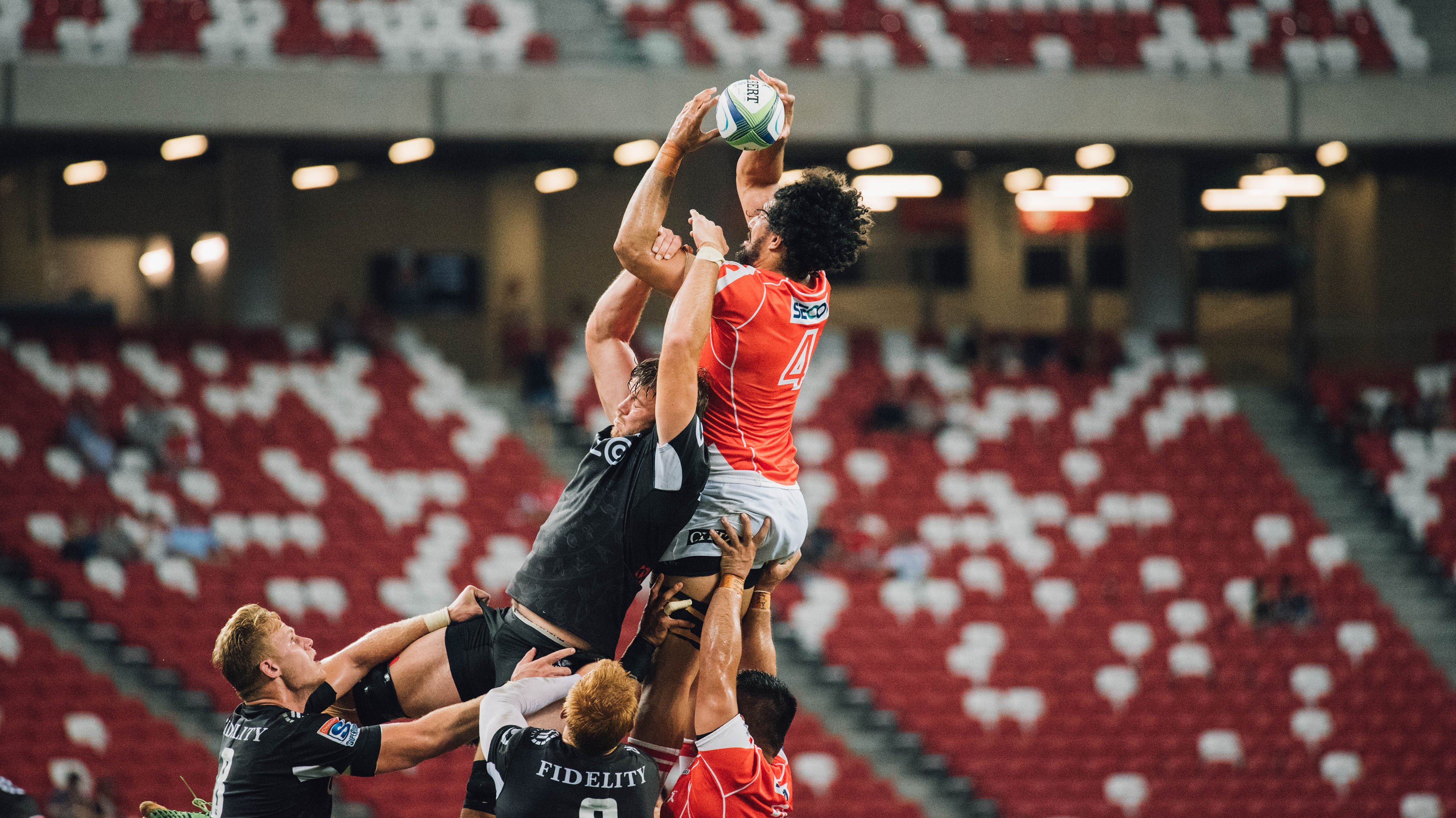 加纳新星闪耀卡尔德隆，马丁内利关键时刻的崛起宣言